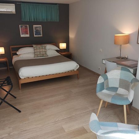 Couette Et Cafe Hotel Montpellier Exterior photo